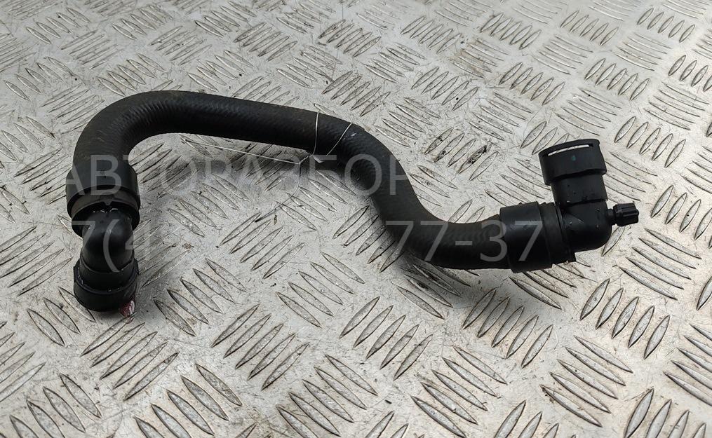 Патрубок отопителя