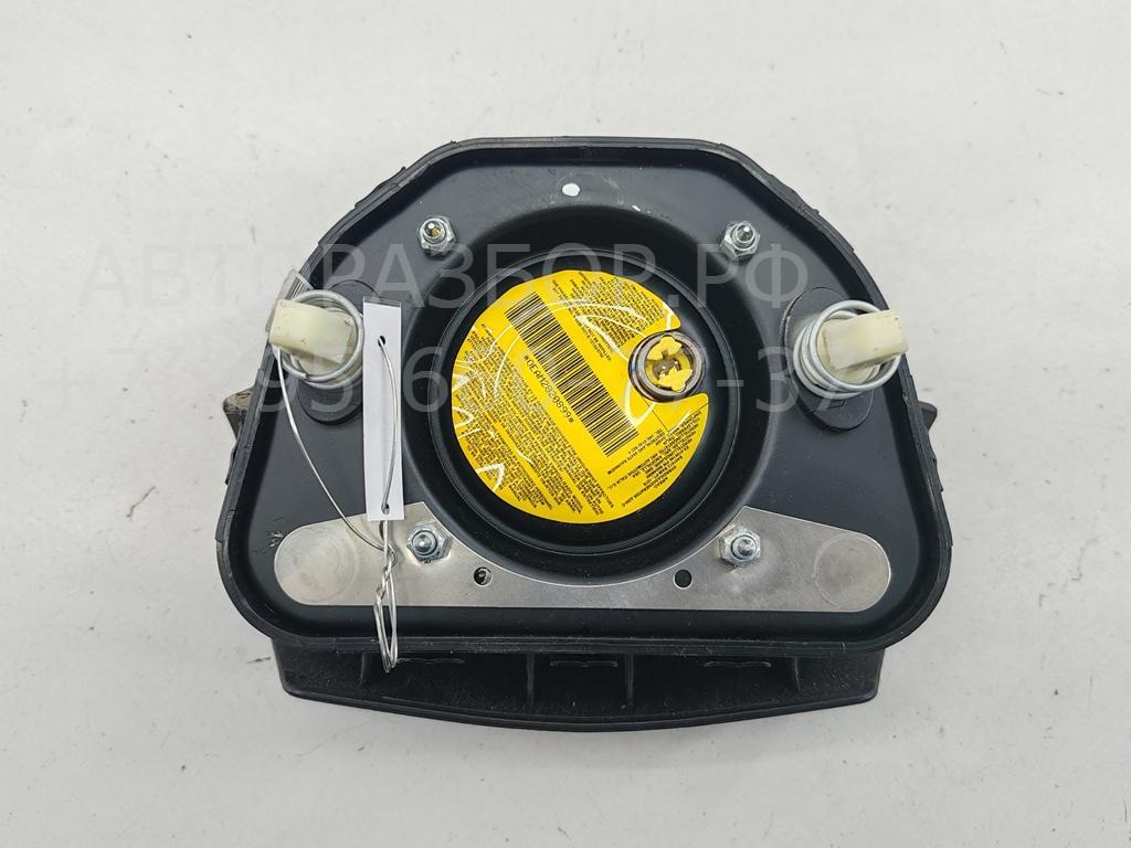 Подушка безопасности в рулевое колесо