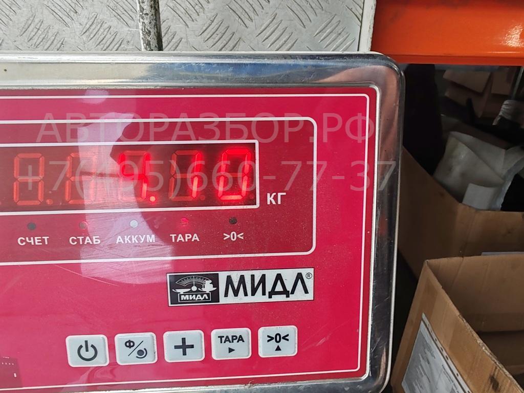 Стекло двери передней левой