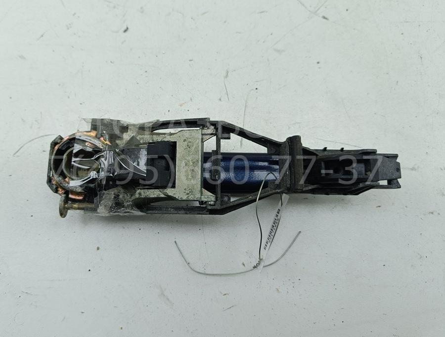 Ручка двери задней наружная левая