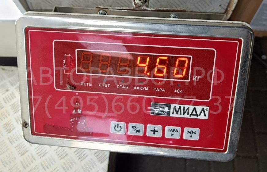 Обшивка двери передней правой