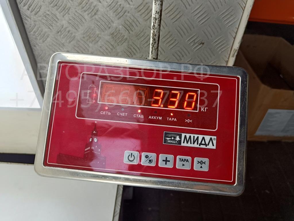 Стекло двери передней левой