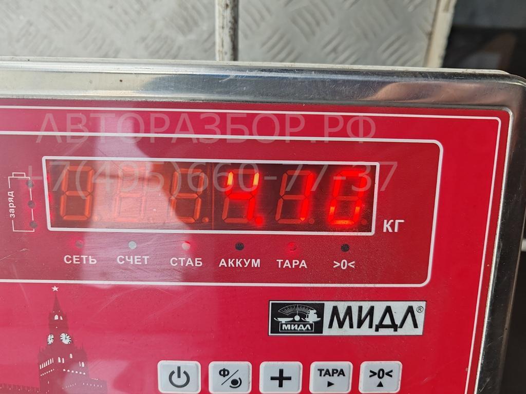 Стекло двери передней левой