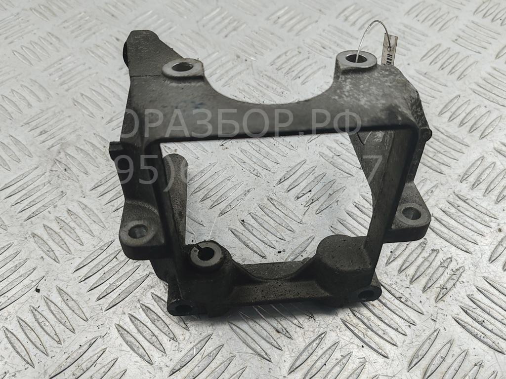 Кронштейн ГУР