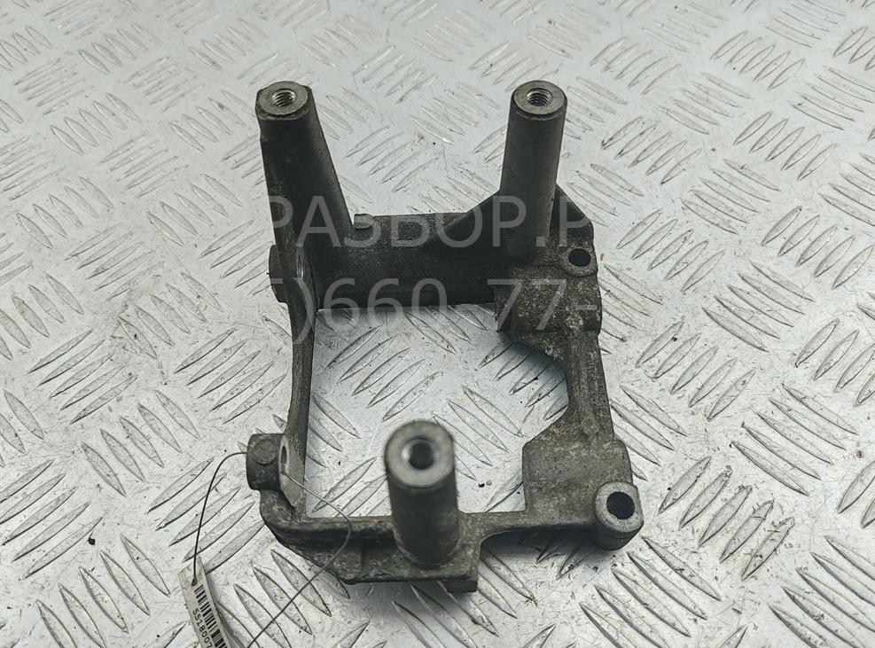 Кронштейн ГУР