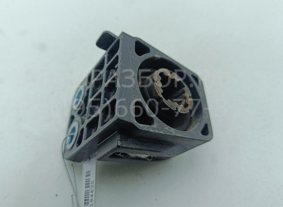 Кронштейн радиатора