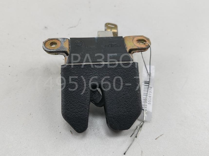 Замок багажника