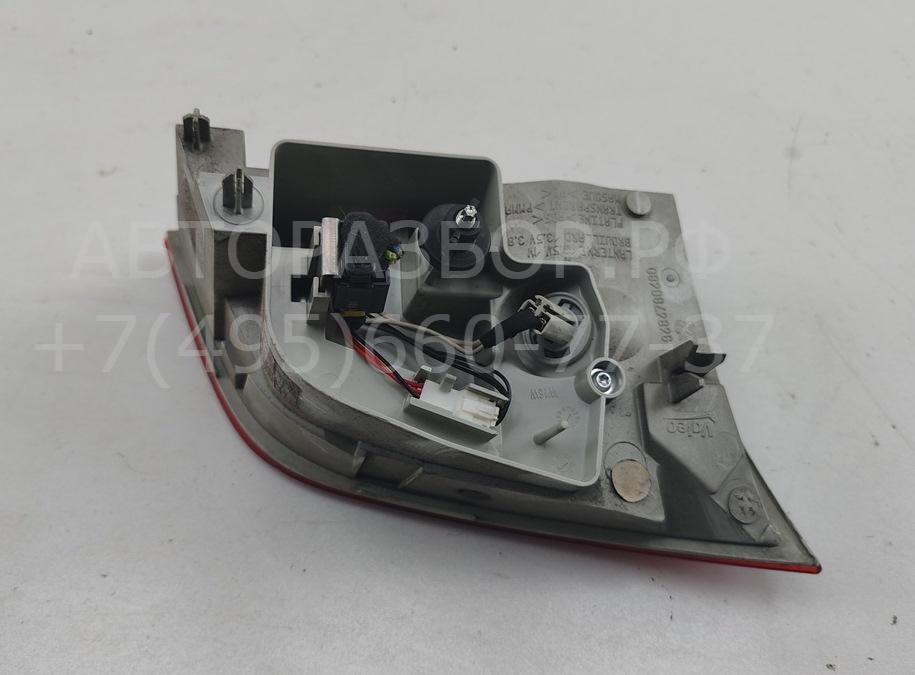 Фонарь задний внутренний правый