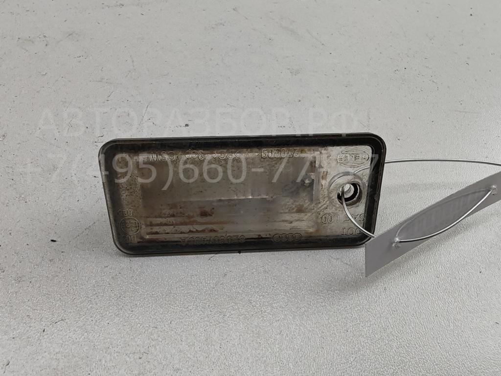 Фонарь подсветки номера