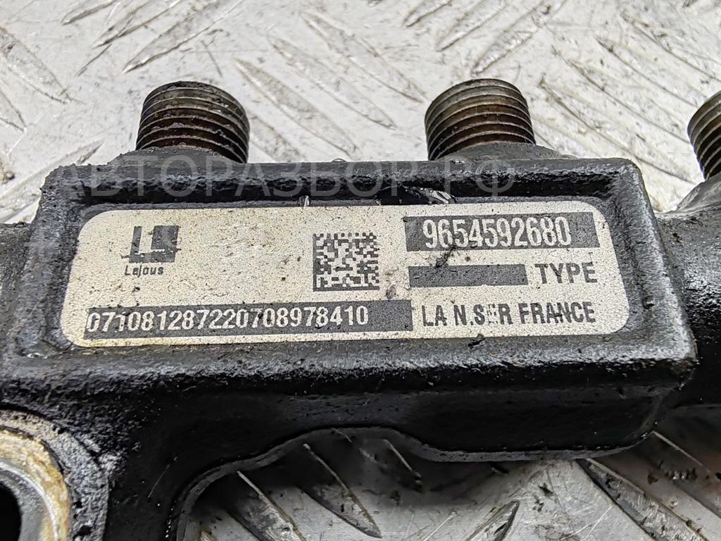 Рейка топливная (рампа)