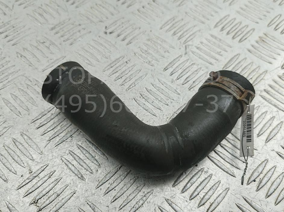 Патрубок радиатора