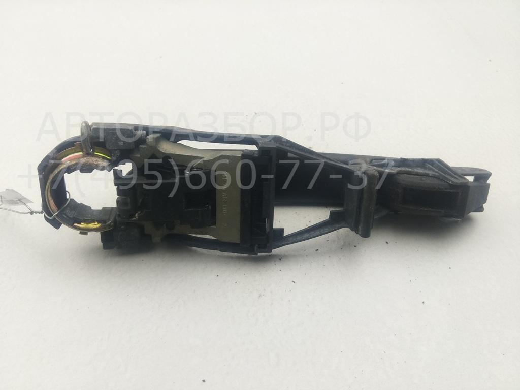 Ручка двери передней наружная правая