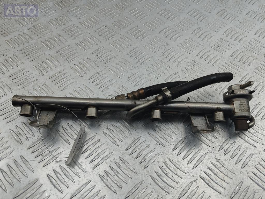058133681 Рампа (рейка) топливная для Audi A4 B5, 1995, купить б/у, артикул 55180100 скидки