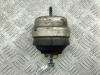 Подушка крепления двигателя Audi A4 B6 (2001-2004) Артикул 55277793 - Фото #1