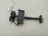 Ограничитель открывания двери передней Mercedes C-Class W203 (2000-2006) Артикул 54665769 - Фото #1