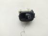 Кнопка стеклоподъемника заднего левого Mercedes C-Class W203 (2000-2006) Артикул 54862877 - Фото #1