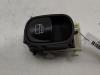Кнопка стеклоподъемника переднего правого Mercedes C-Class W203 (2000-2006) Артикул 55185544 - Фото #1