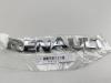 Эмблема Renault Scenic II (2003-2009) Артикул 55035165 - Фото #1