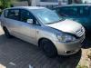  Toyota Avensis Verso Разборочный номер T4976 #1