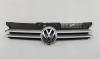 Решетка радиатора Volkswagen Golf-4 Артикул 54702549 - Фото #1