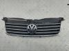 Решетка радиатора Volkswagen Passat B5+ (GP) Артикул 54953340 - Фото #1