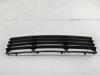 Решетка (заглушка) в бампер Volkswagen Passat B5+ (GP) Артикул 55204250 - Фото #1