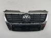 Решетка радиатора Volkswagen Passat B6 Артикул 55201194 - Фото #1
